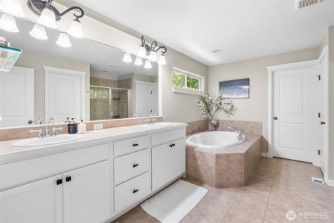 16627 37th Drive SE Bothell WA 98012