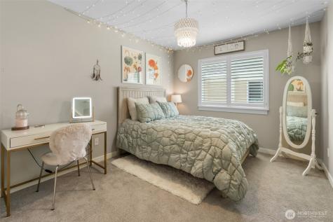 16627 37th Drive SE Bothell WA 98012