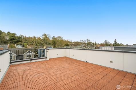 1123 10th Avenue E Seattle WA 98102