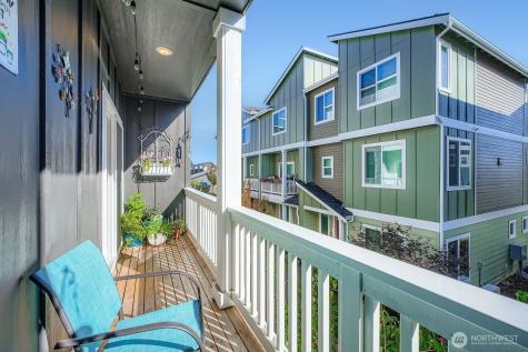 32668 Steamboat Lane Black Diamond WA 98010