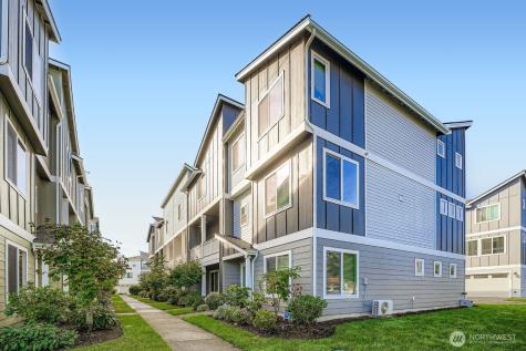 32668 Steamboat Lane Black Diamond WA 98010