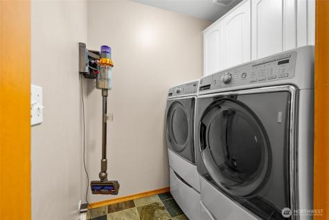 5623 NW Millglade Lane Bremerton WA 98312