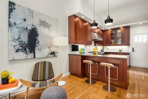 1419 Mcgilvra Boulevard E Seattle WA 98112