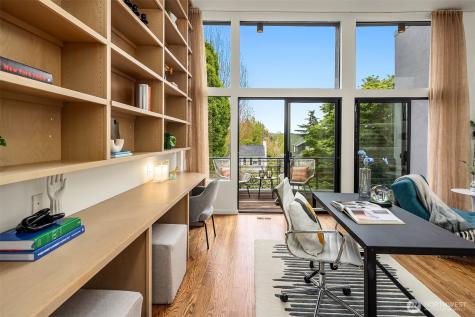 1419 Mcgilvra Boulevard E Seattle WA 98112