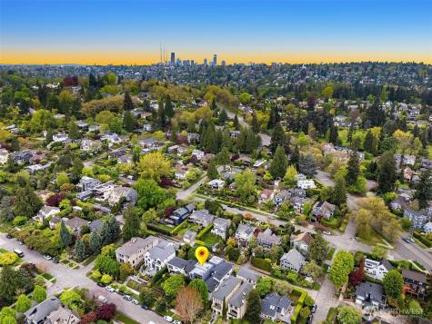 1419 Mcgilvra Boulevard E Seattle WA 98112