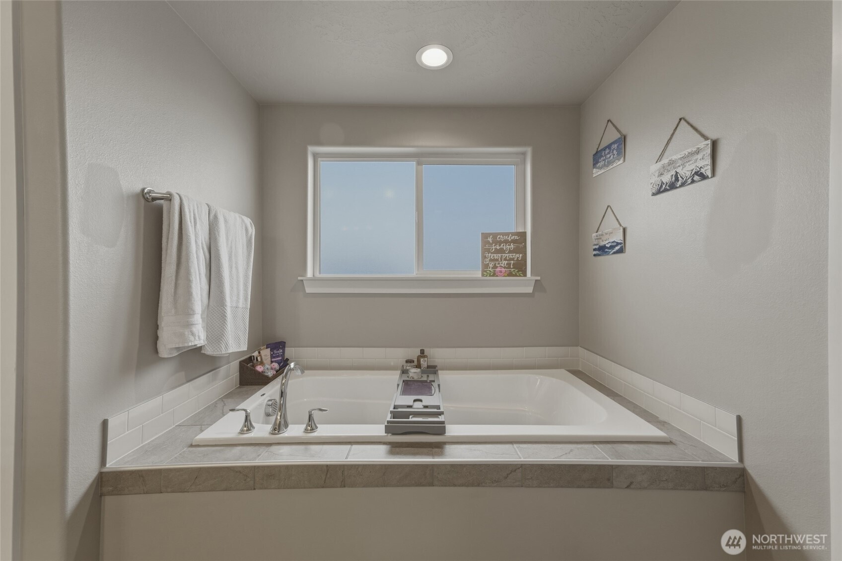 3070 Duval Loop Richland WA 99352