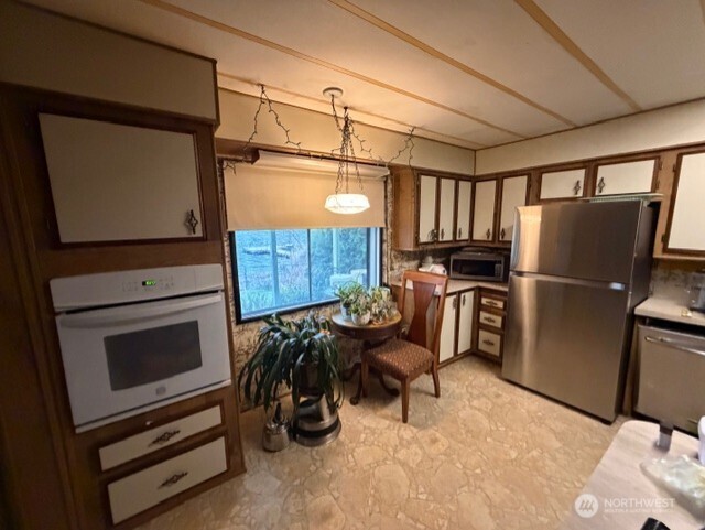 4038 S 275th Place Auburn WA 98001