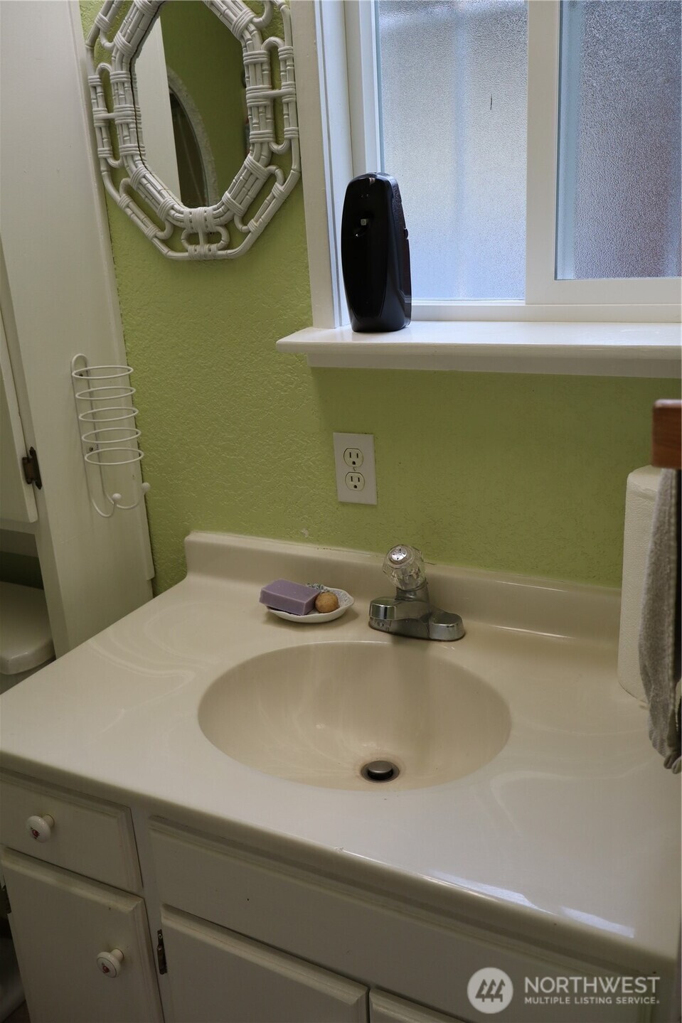 31 E Colvos Pl E Shelton WA 98584