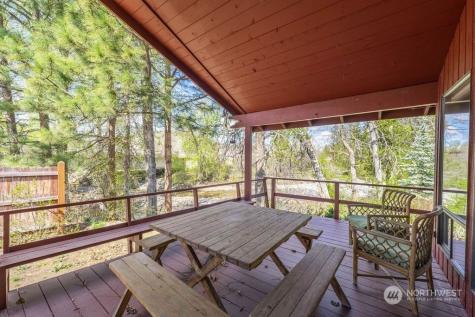 219 Glover Street N Twisp WA 98856