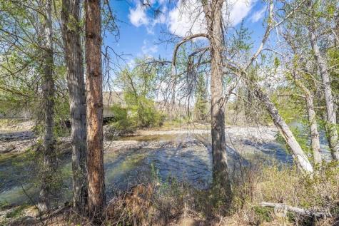 219 Glover Street N Twisp WA 98856