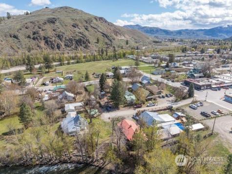 219 Glover Street N Twisp WA 98856