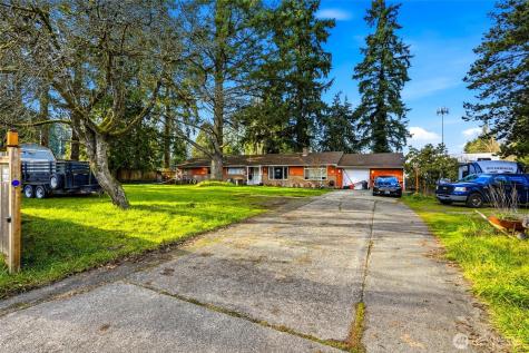 219 Meadow Place SW Everett WA 98208