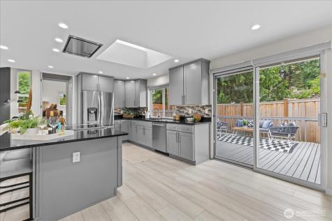 9904 167th Avenue NE Redmond WA 98052