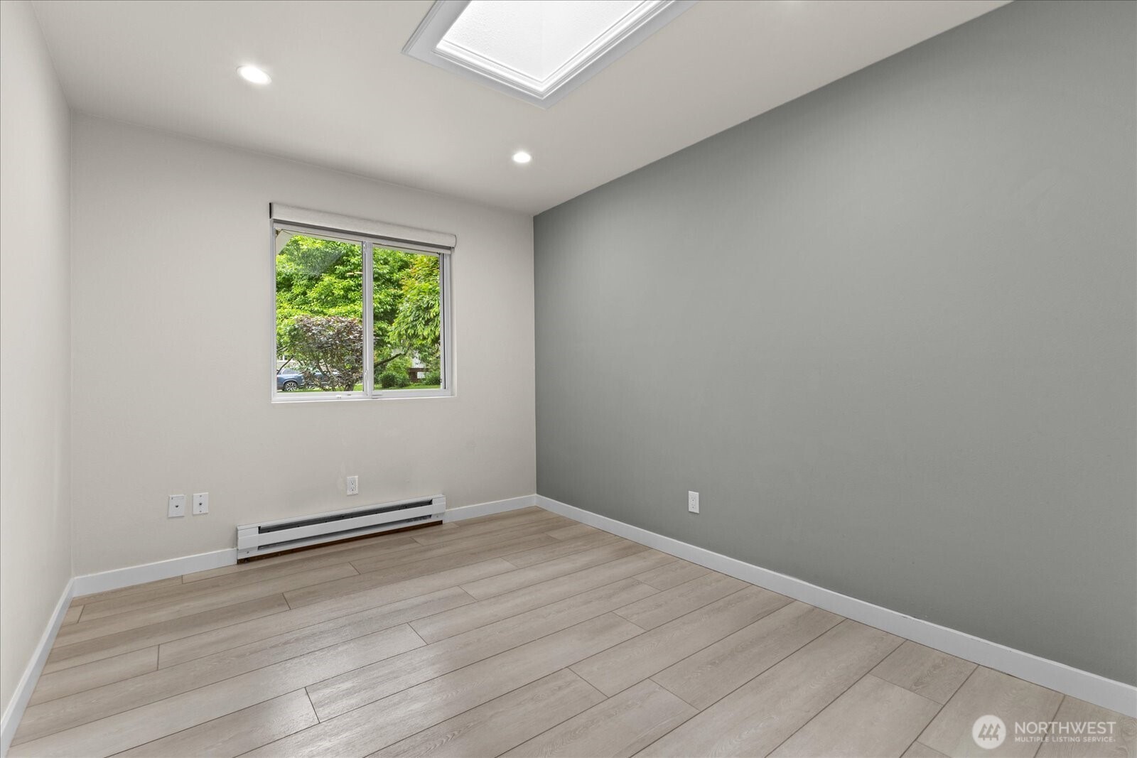 9904 167th Avenue NE Redmond WA 98052