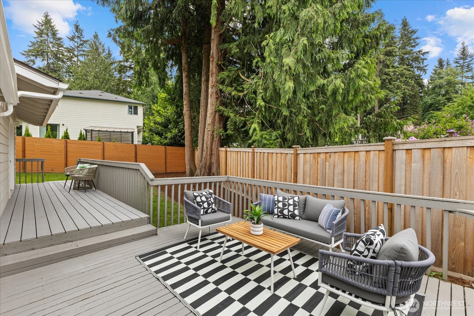 9904 167th Avenue NE Redmond WA 98052