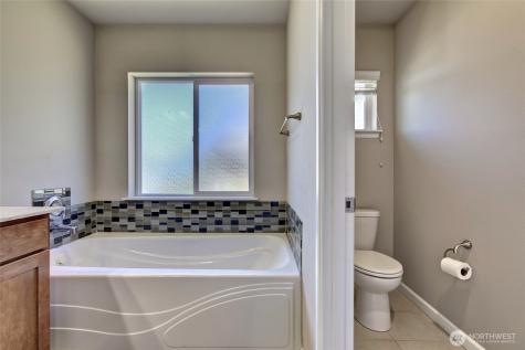 17 159th Place SE Bothell WA 98012