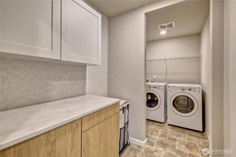 17 159th Place SE Bothell WA 98012