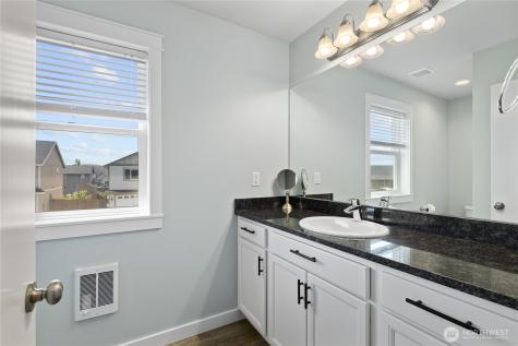 1907 W Sunnyview Lane Ellensburg WA 98926