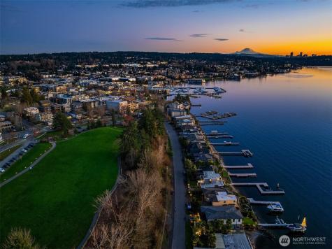 175 Lake Avenue W Kirkland WA 98033