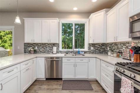 14708 113th Street NW Gig Harbor WA 98329