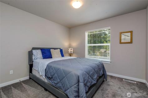 14708 113th Street NW Gig Harbor WA 98329