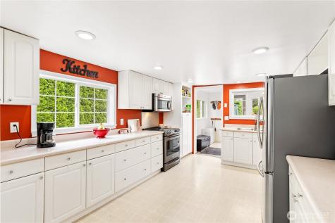 3407 S Fruitland Puyallup WA 98373