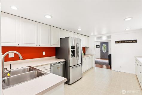 3407 S Fruitland Puyallup WA 98373