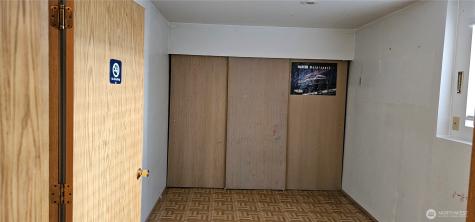 10903 Whitman Avenue N Seattle WA 98133