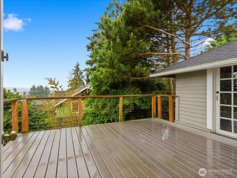 5821 3rd Avenue NW Seattle WA 98107
