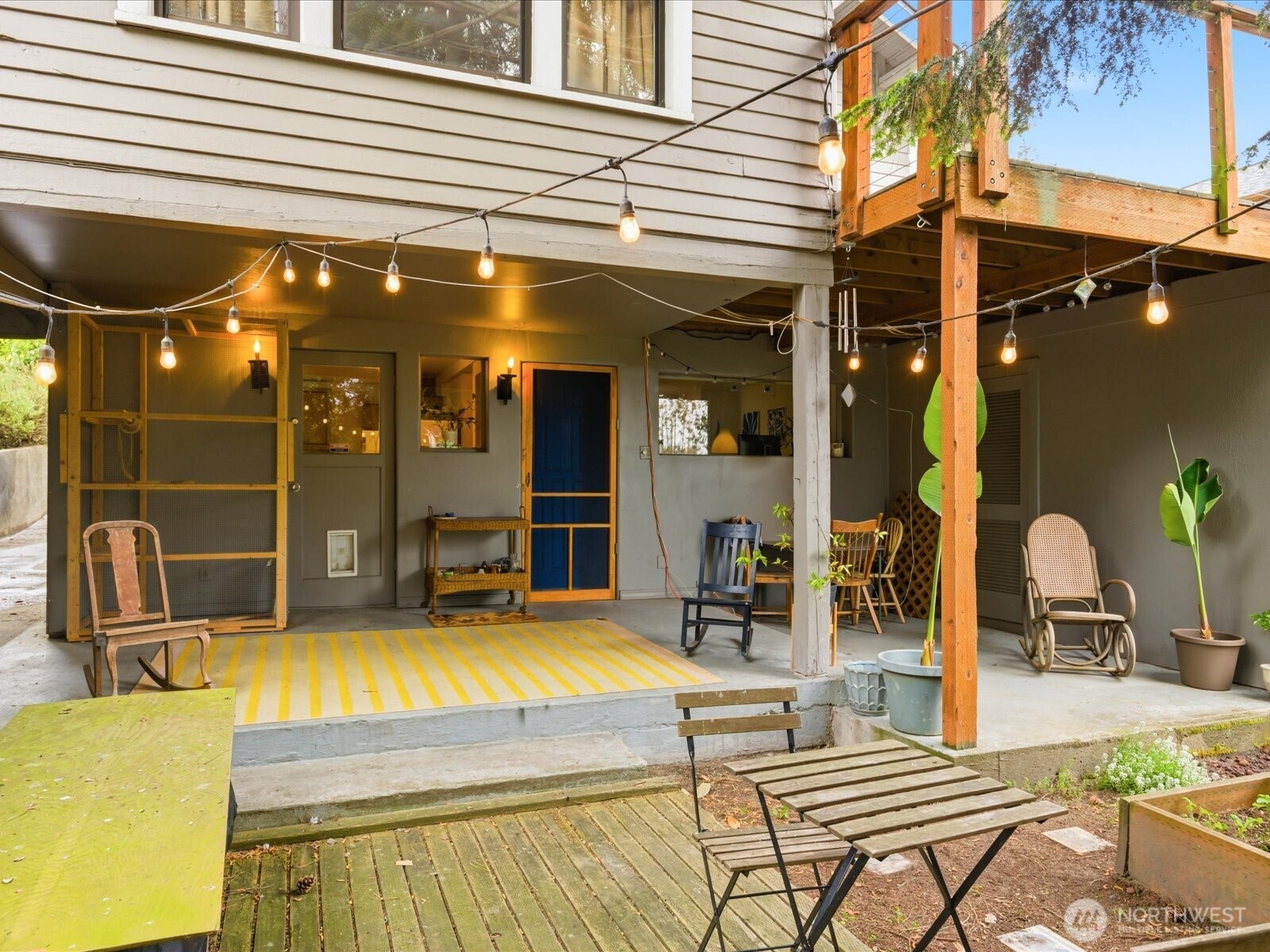 5821 3rd Avenue NW Seattle WA 98107