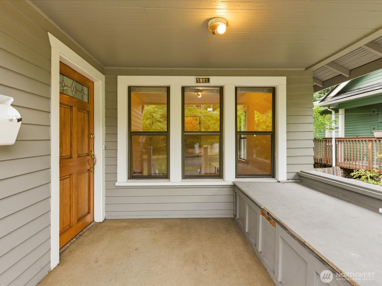 5821 3rd Avenue NW Seattle WA 98107