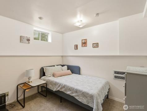 5821 3rd Avenue NW Seattle WA 98107