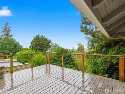 5821 3rd Avenue NW Seattle WA 98107