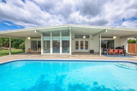 1525 4th Street Wenatchee WA 98801