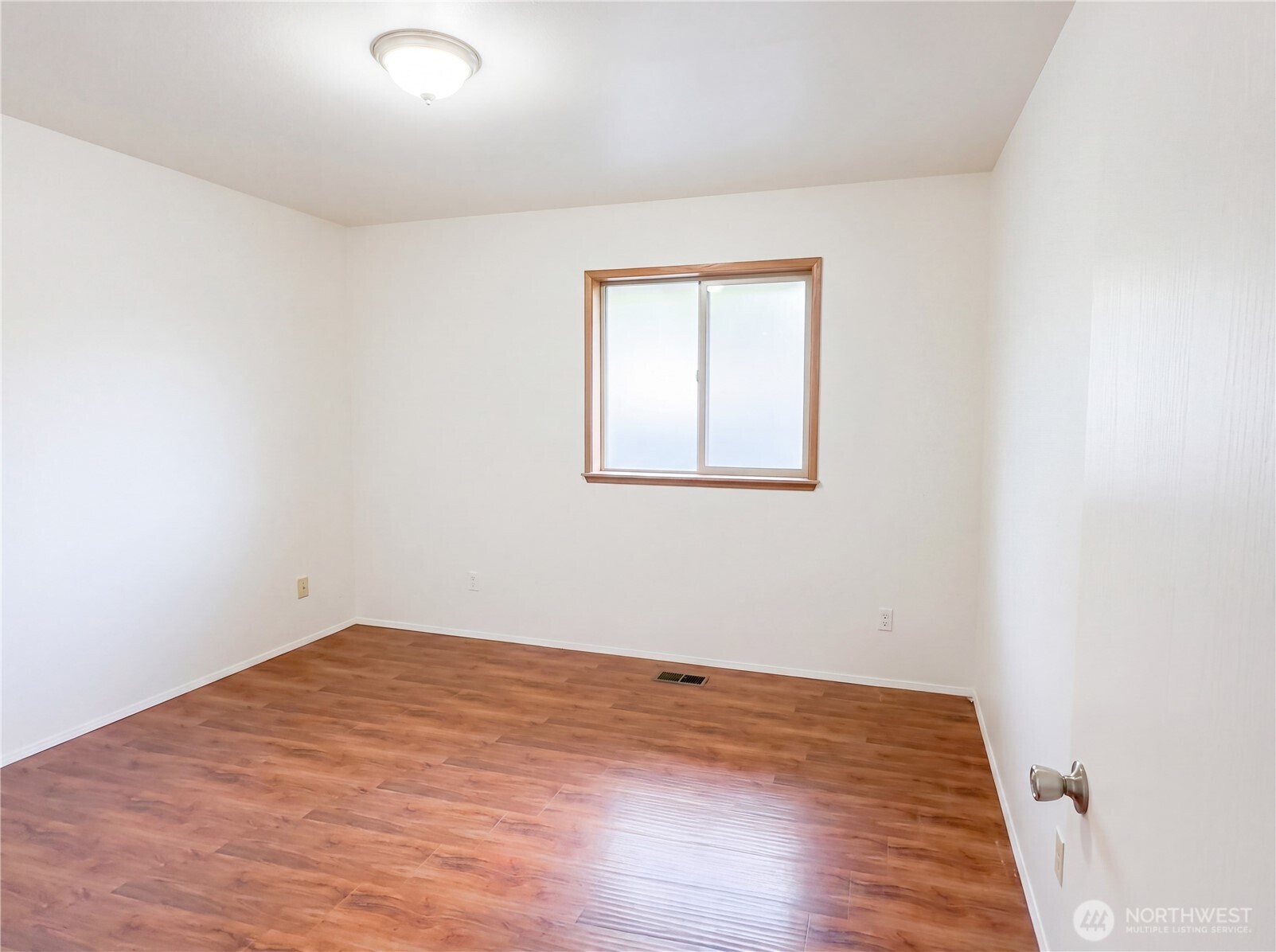 515 Thistle Street Port Angeles WA 98362