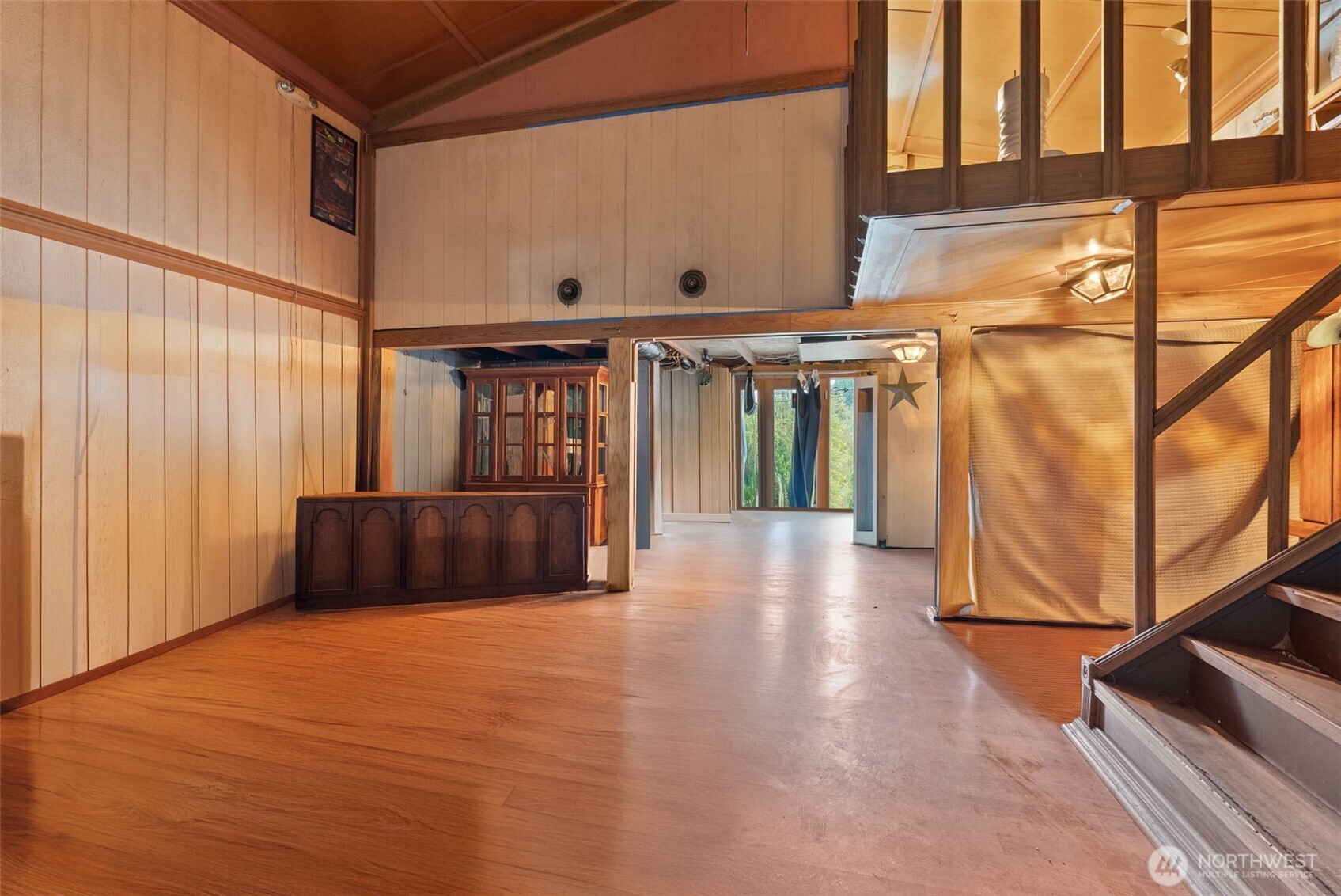 817 Wyoming Street Raymond WA 98577
