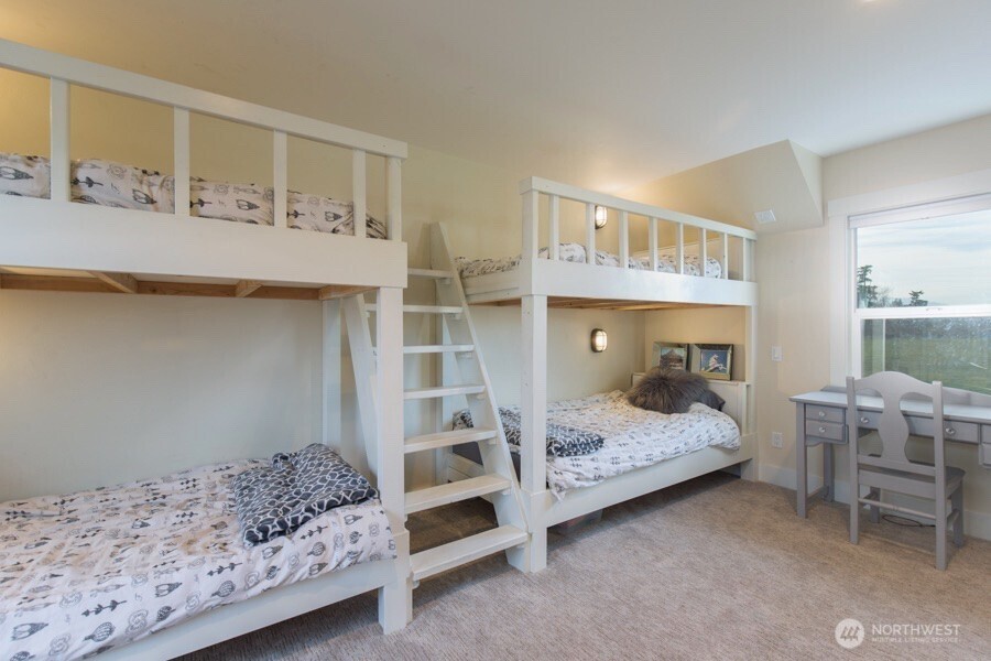 579 W Sequim Bay Road Sequim WA 98382