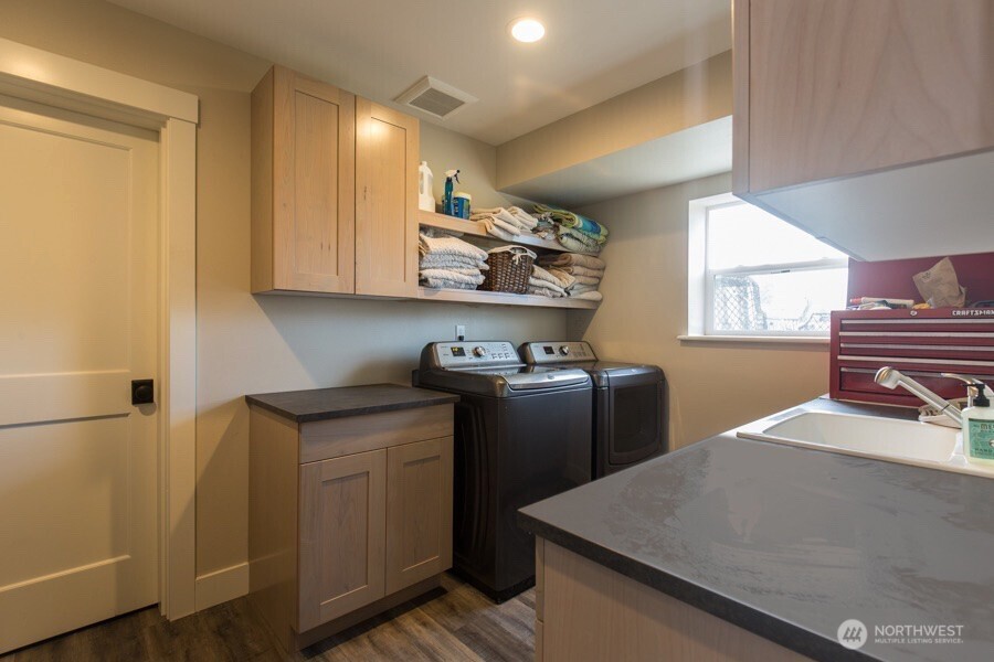 579 W Sequim Bay Road Sequim WA 98382