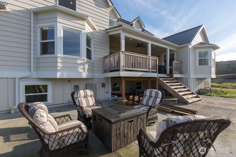 579 W Sequim Bay Road Sequim WA 98382