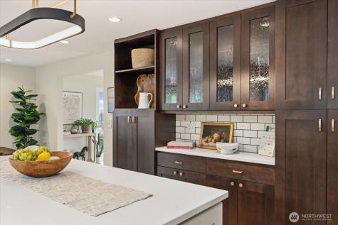 1908 122nd Avenue SE Bellevue WA 98005