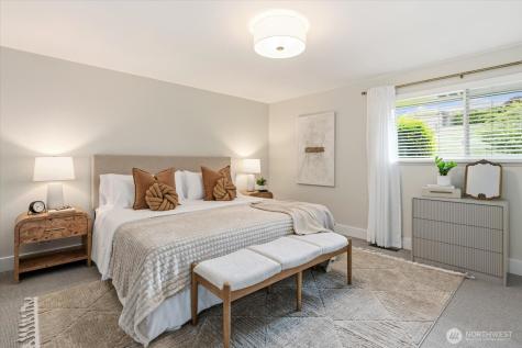 1908 122nd Avenue SE Bellevue WA 98005