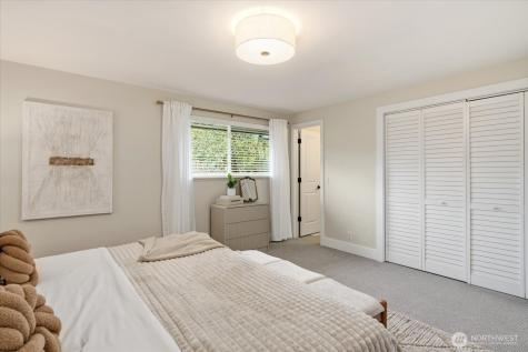 1908 122nd Avenue SE Bellevue WA 98005
