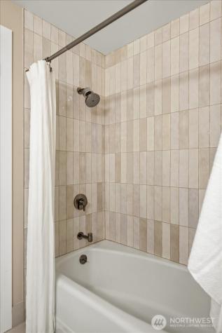 1908 122nd Avenue SE Bellevue WA 98005