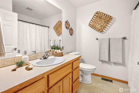 500 N Laventure Road Mount Vernon WA 98273