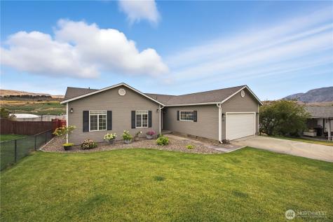 121 Pryor Drive Pateros WA 98846