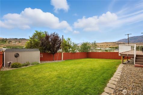 121 Pryor Drive Pateros WA 98846