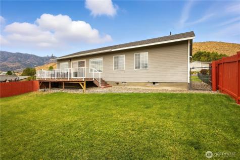 121 Pryor Drive Pateros WA 98846