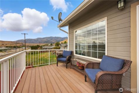 121 Pryor Drive Pateros WA 98846