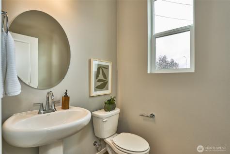 18506 SE 271st Place Covington WA 98042
