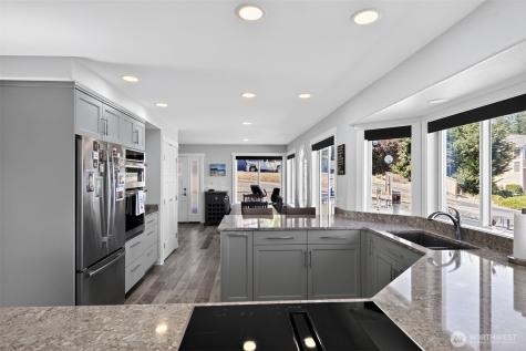 3812 Emory Trail Oak Harbor WA 98277